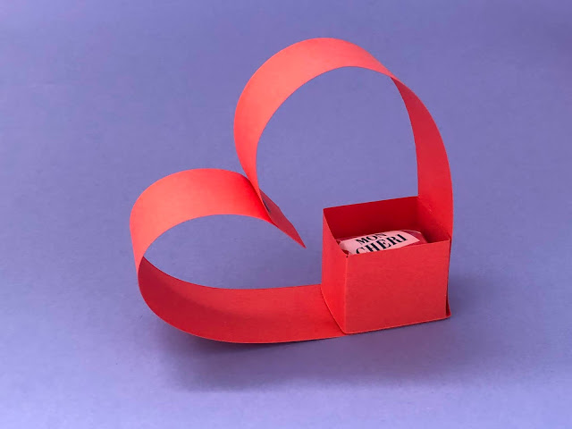 DIY-Basteltipp von Ars Vera für ein Papier-Herz