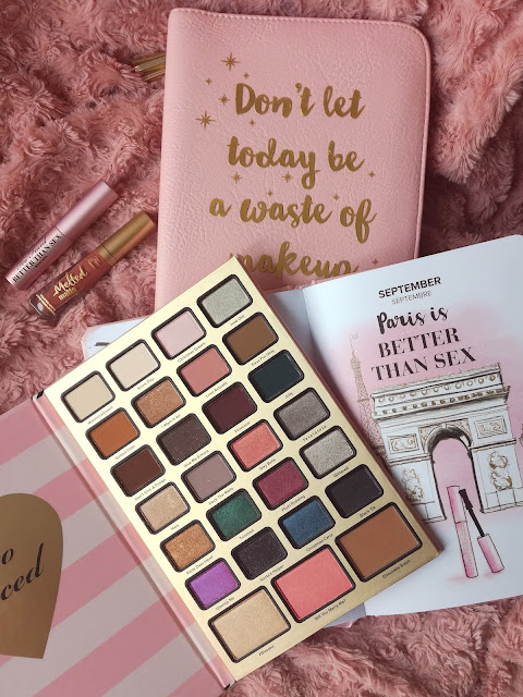  Palette Boss Lady Beauty Agenda de Too Faced 