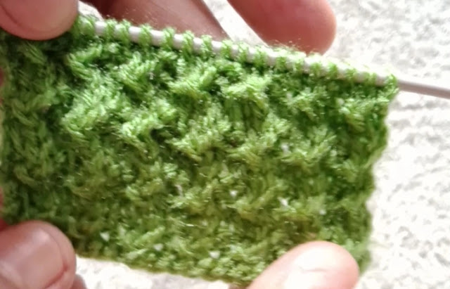 Twisted texture knitting pattern, shilpy garments, single colour pattern, bunai, bunai kaise sikhe, how to knit
