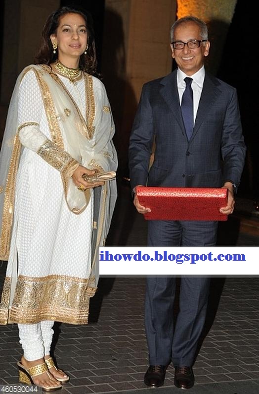 Juhi Chawla With Husband Photos | Juhi Chawla Biography - Entertainment