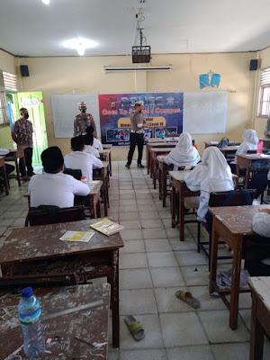 Polisi Goes to School Sambangi MTsN 1 Kota Lhokseumawe Polisi Goes to School Sambangi MTsN 1 Kota Lhokseumawe