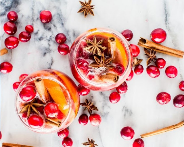 Winter Red Wine Sangria #drinks #alcohol