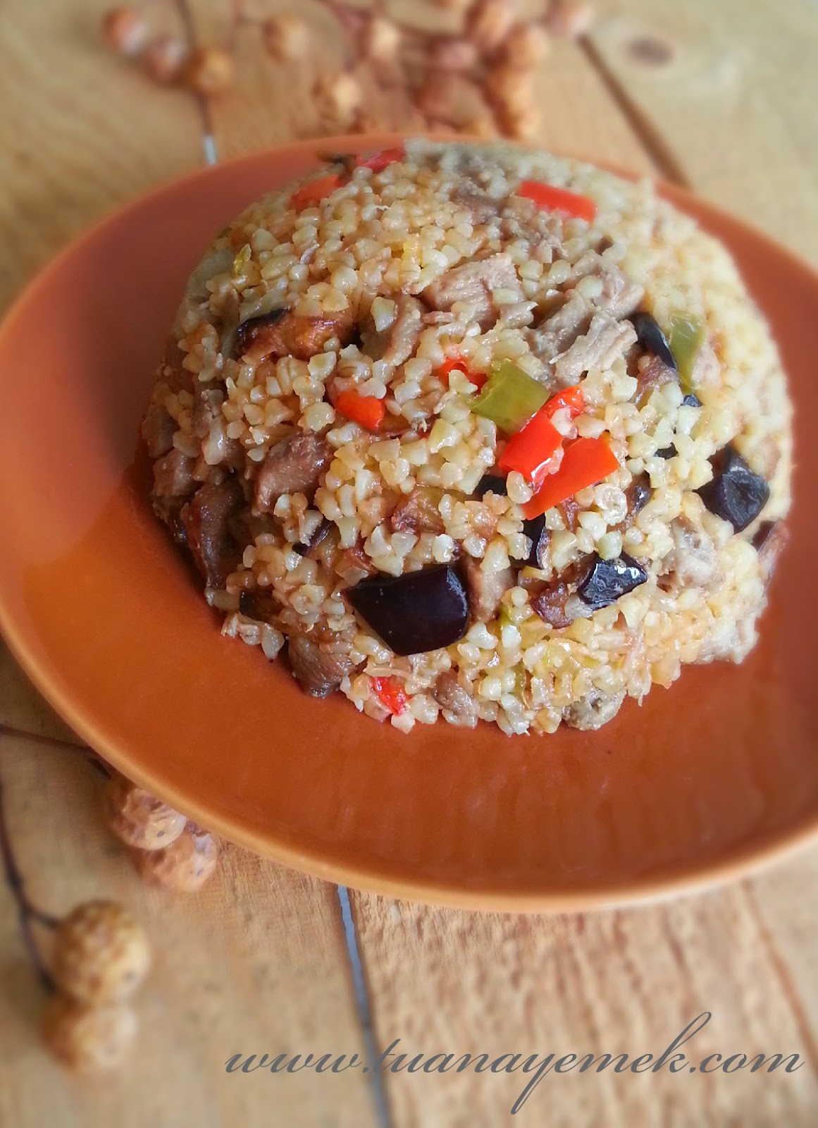 TUANA MUTFAK HİNDİ ETLİ SEBZELİ BULGUR PİLAVI