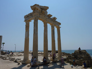 Side, Templo de Apolo y Atenea.