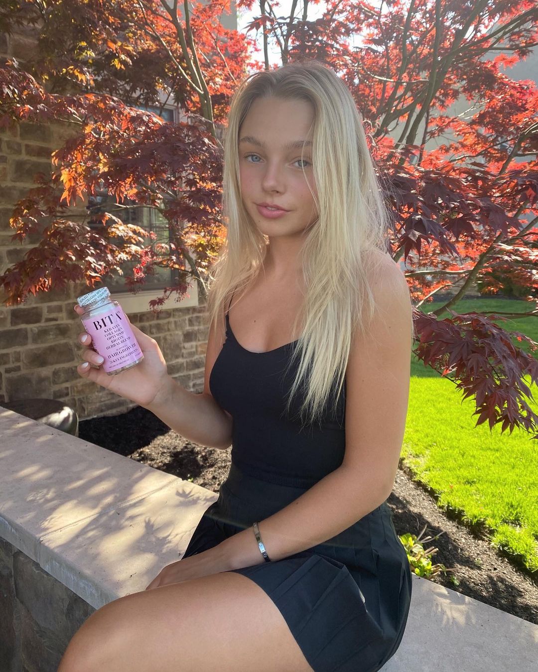 Starlet Arcade: Gwen Rachel