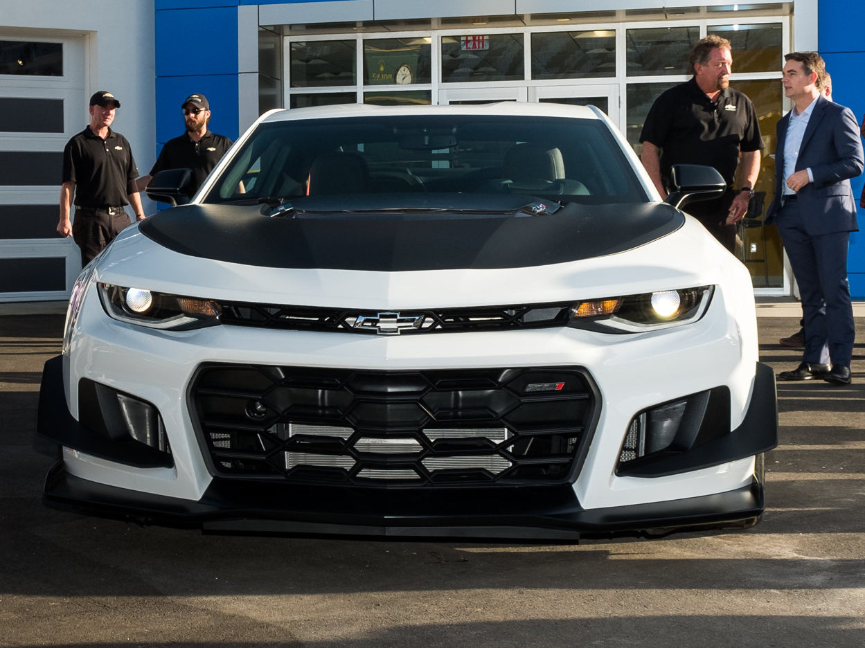 Chevrolet Camaro ZL1 1LE 2018 fotos e especificações