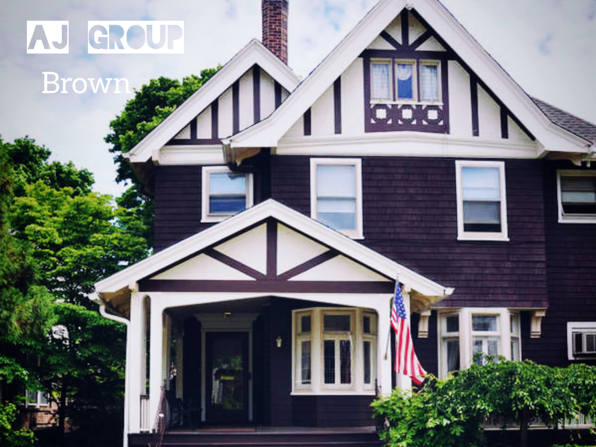 12 EXTERIOR PAINT COLORS TO HELP SELL YOUR HOUSE