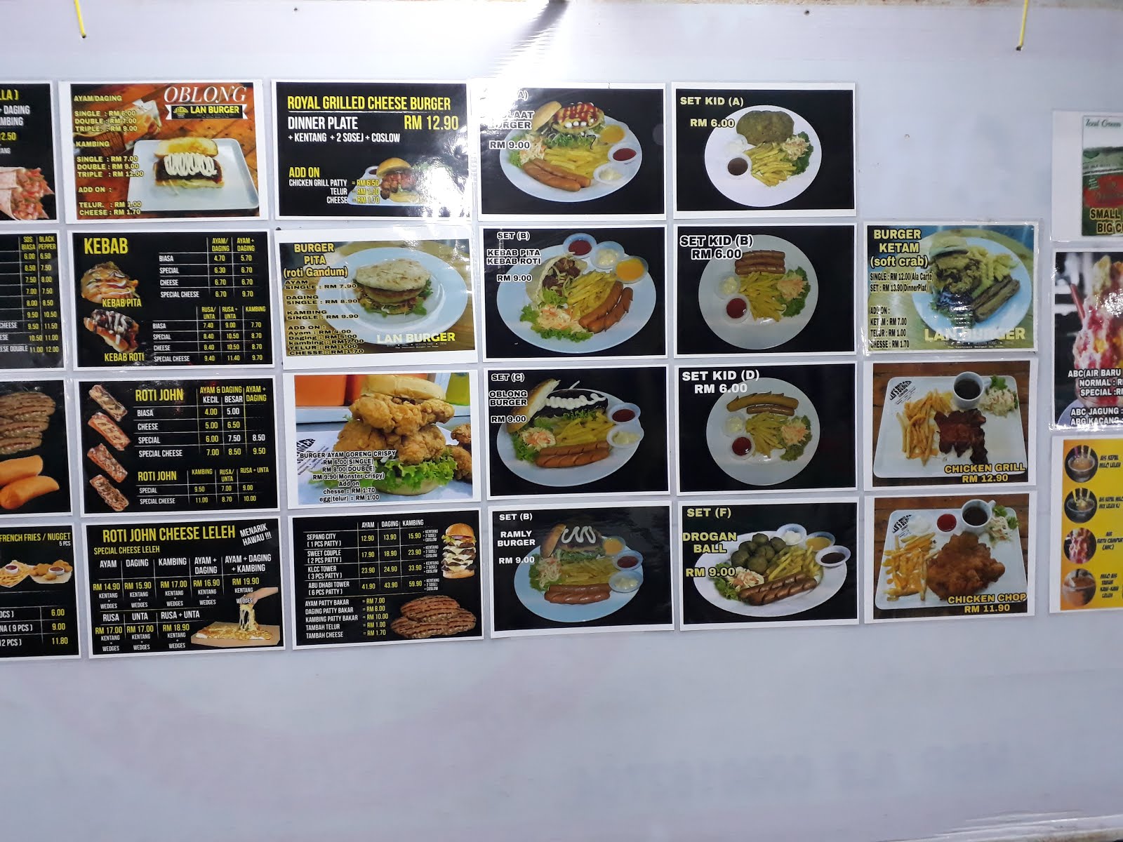 Farhana Jafri Lans Burger Subang Perdana