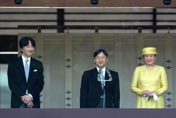 Emperor Naruhito, Empress Masako, Crown Prince Akishino, Crown Princess Kiko, Princess Mako, Princess Kako and Princess Tomohito