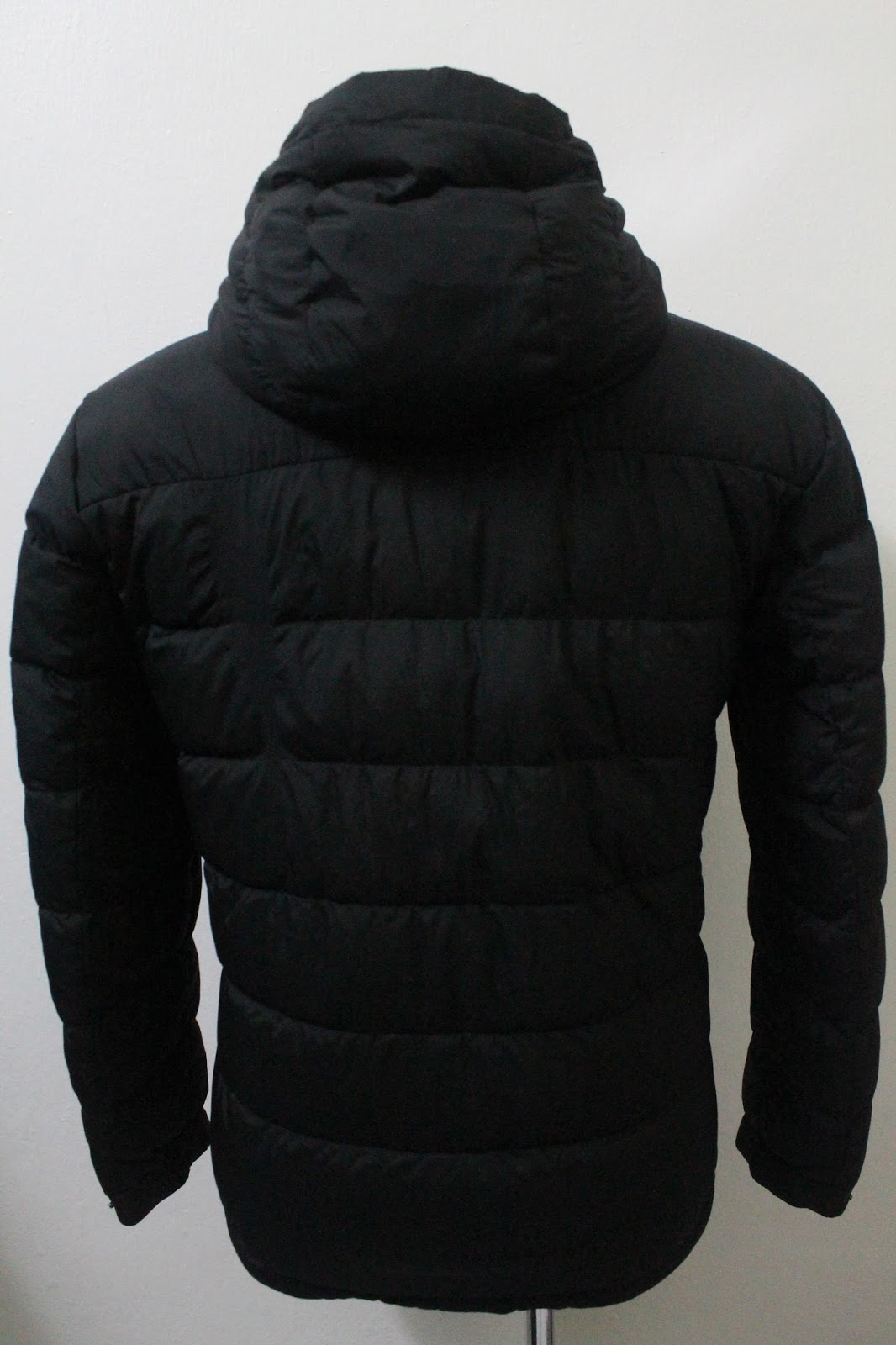 bundlebarangbaek-original-uniqlo-winter-hoodie-jacket-for-men-sold-out