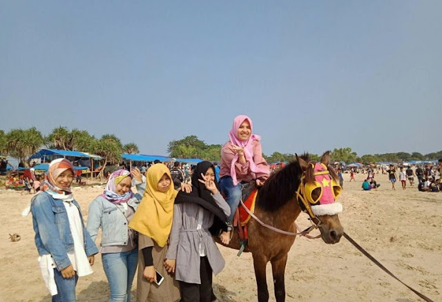 Pantai Santolo Pameungpeuk Tempat Wisata Paling Eksotis Pantai Santolo Pameungpeuk Tempat Wisata Paling Eksotis