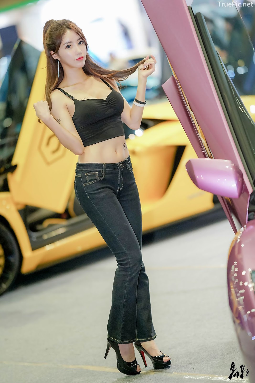 Korean Racing Model - Im Sola - Seoul Auto Salon 2019 - Picture 13