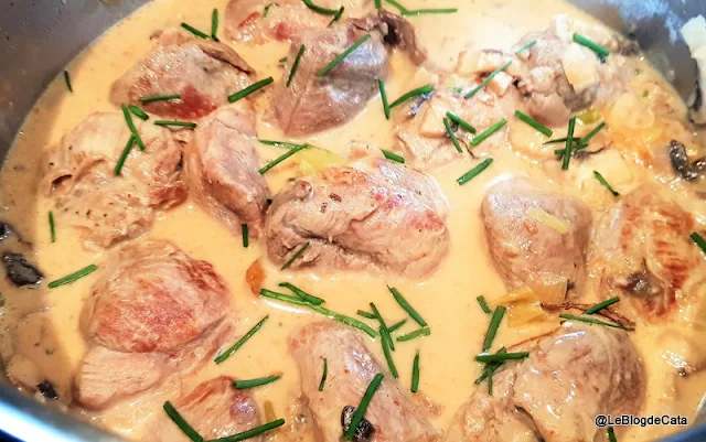 Le blog de Cata: Sot-l'y-laisse de dinde à la crème et aux champignons