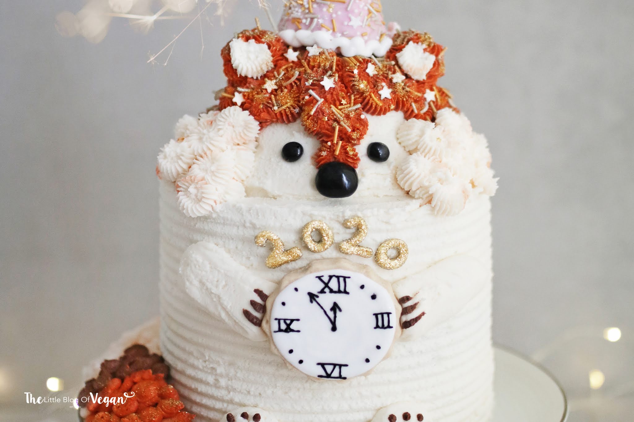 38+ Beautiful Cake Designs To Swoon : Cute Birthday Cake for 22nd Birthday