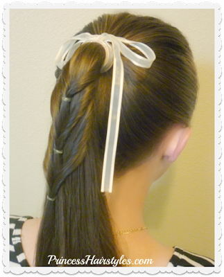 Ponytail cascade hair tutorial. Cute back to school hairstyle.