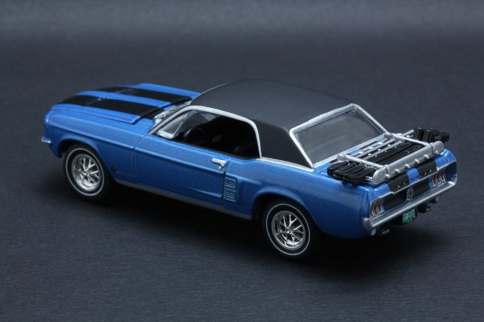 Diecast Hobbist: 1967 Ford Mustang Coupe