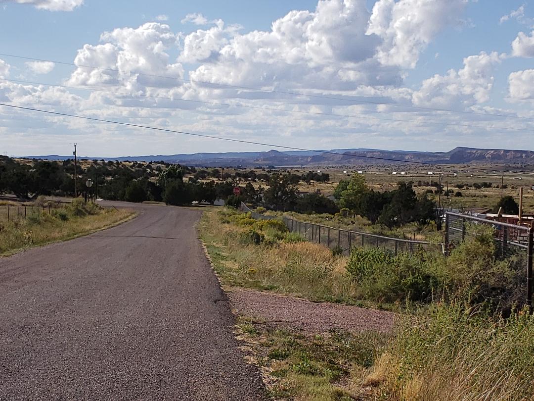 Armand's Rancho Del Cielo Jamestown Views