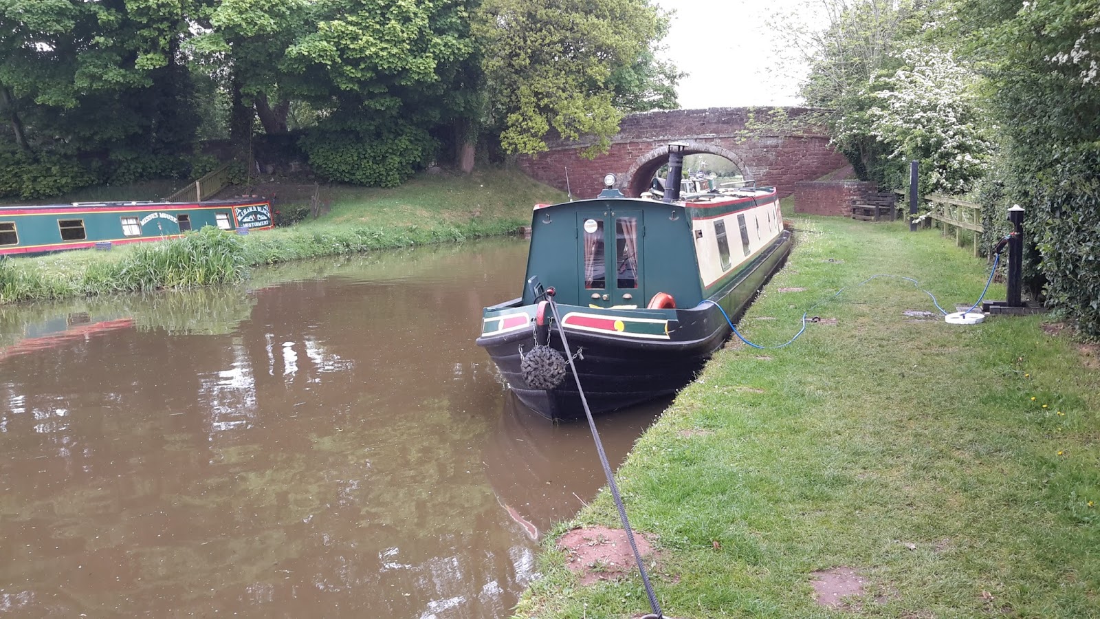 Travels on Narrow Boat Tranquility Market Drayton
