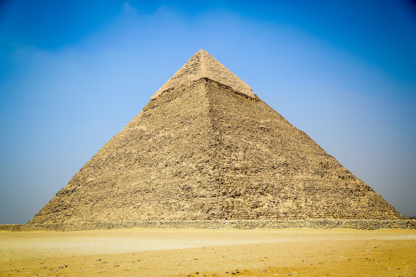Пирамида хефрена ее