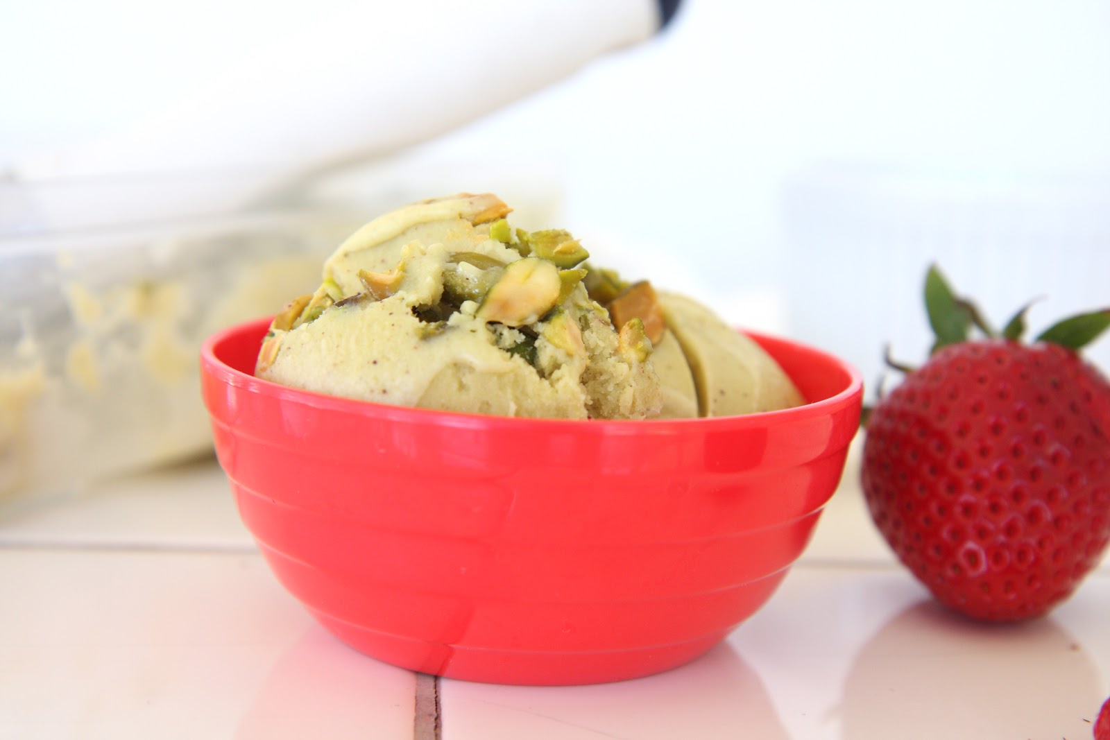 Vaikai ir Vanilė Pistacijų gelato