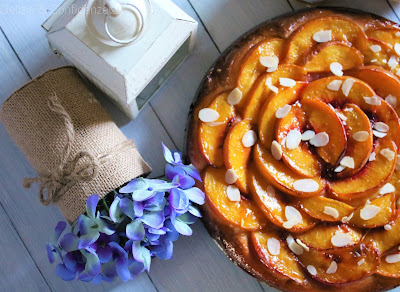 torta di pesche fresche