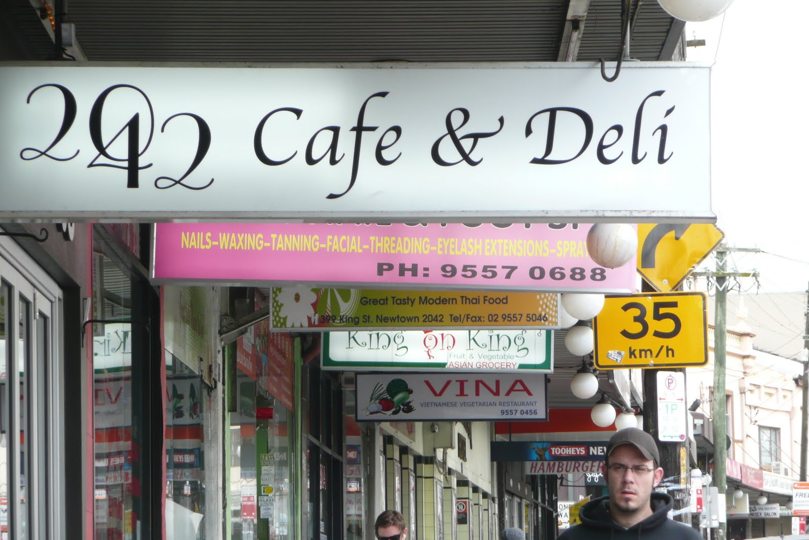 The Brunch Club 2042 Cafe Deli, King St ,Newtown 30/04/11