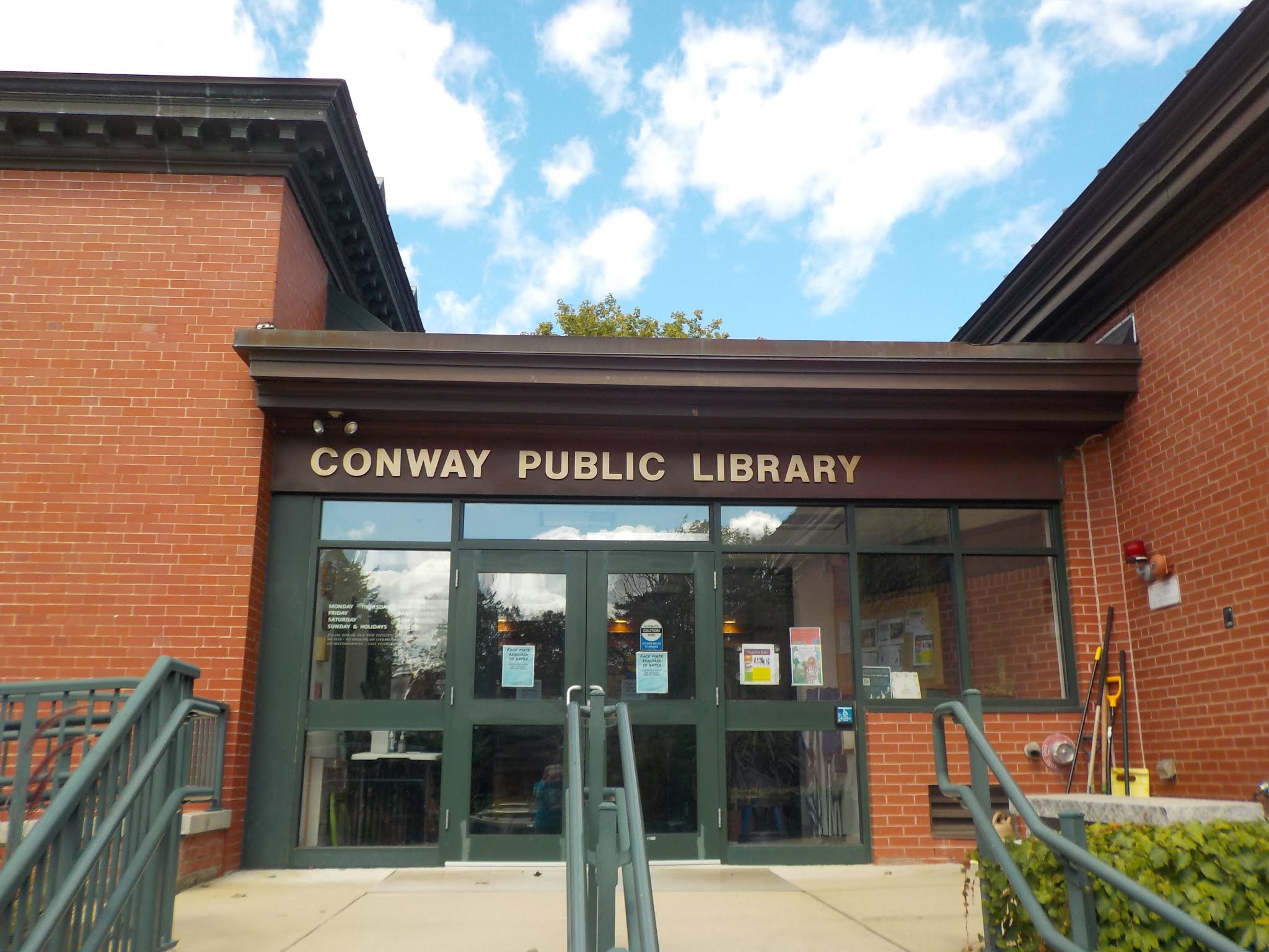 Every Library I Can 522 Conway Public Library, Conway, NH