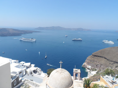 Viagem Grécia – 10º dia (Fira, Oía e Jantar em Kamari Beach)