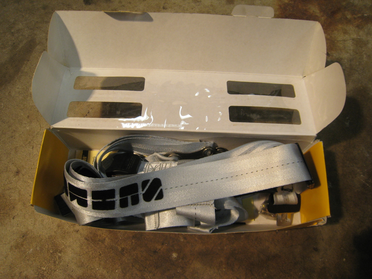 M3 PINK Racetech RT4009 Race Seats and Wedge Engineering Seat Brackets