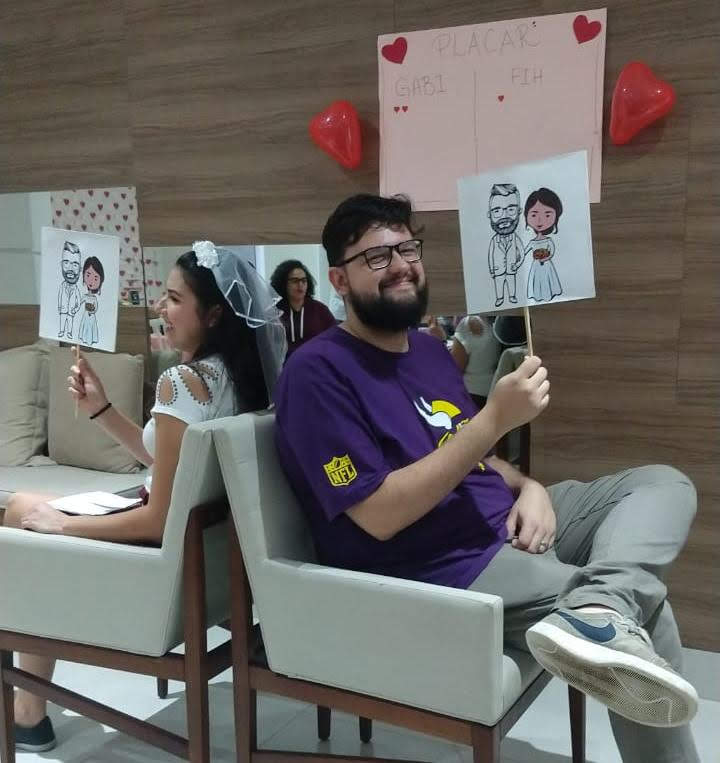 Quiz para casais ♥  Quiz para casal, Brincadeiras de casal, Brincadeiras  para casais