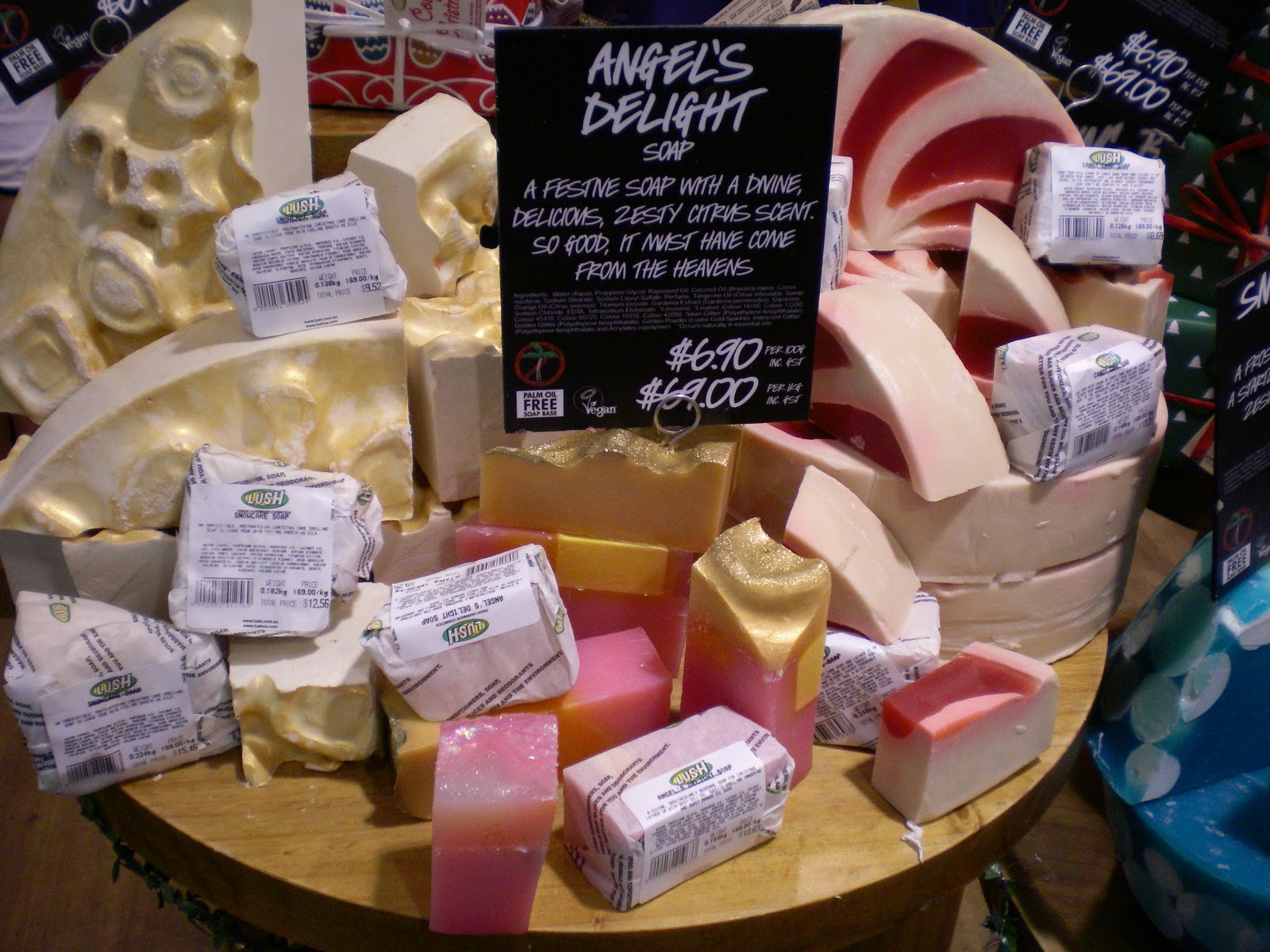 Kommoner: Lush Cosmetics