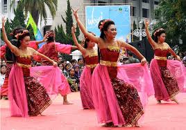 Kesenian Tradisional indonesia: 2015