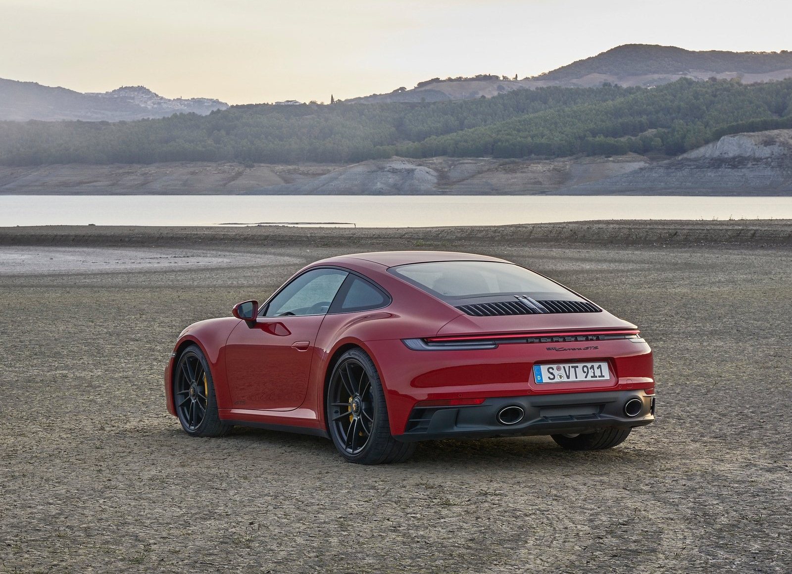 2022 Porsche 911 Carrera GTS