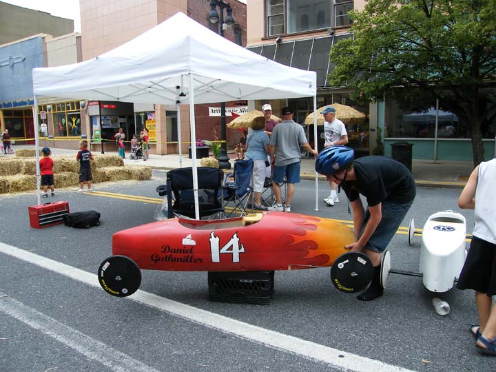 The Easton Eccentric Easton Soap Box Derby Race Seeks More Sponsors