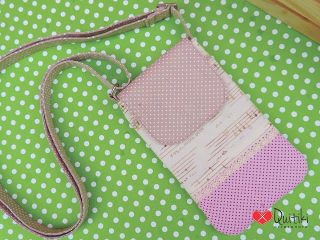 Porta Celular Musical
