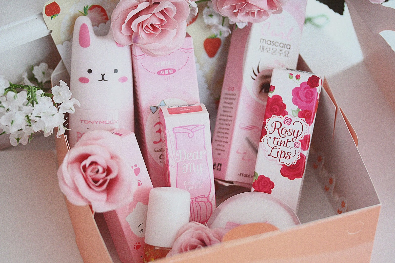 http://www.rosemademoiselle.com/2015/03/concours-beautebox-rosemademoiselle.html