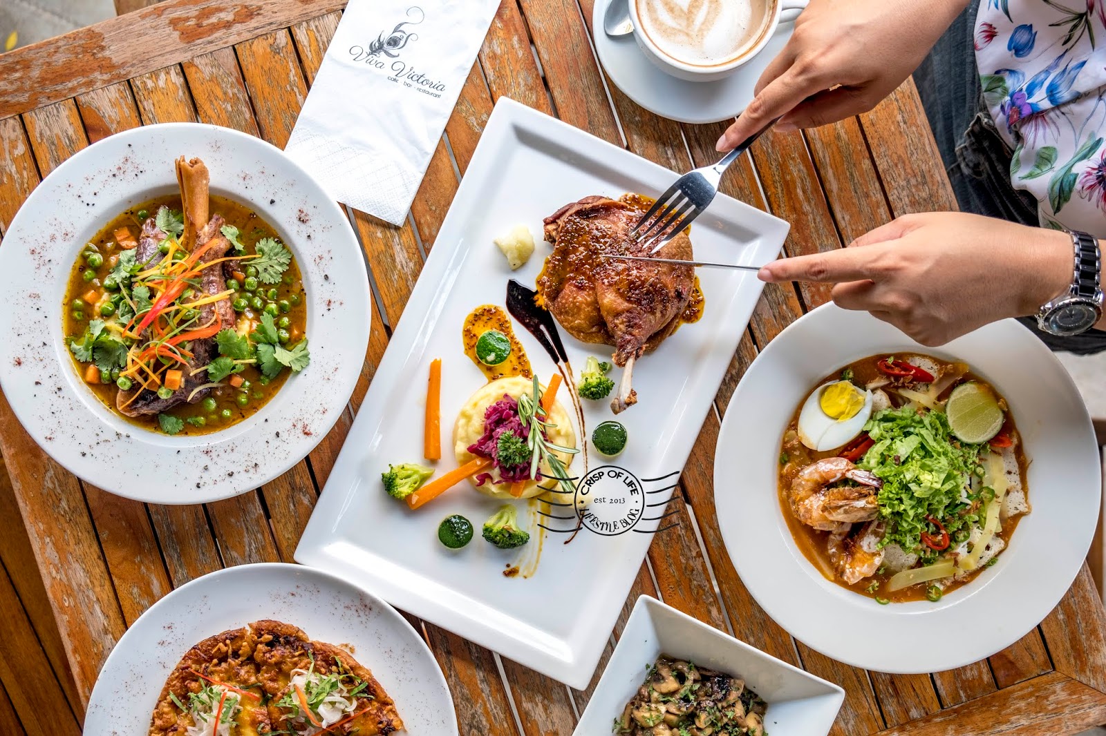 Viva Victoria A Premium Casual Restaurant With Round The World