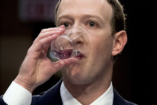 mark-zuckerberg-463cf7f66fd5994c.jpg