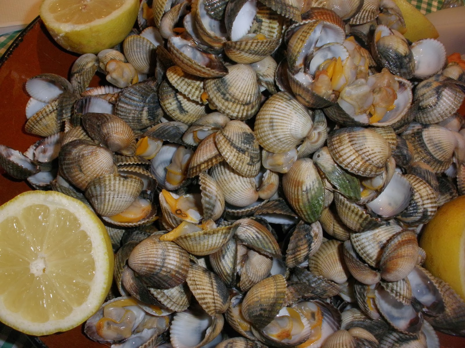 Recursos Culinarios CÓMO SE CUECEN LOS BERBERECHOS.