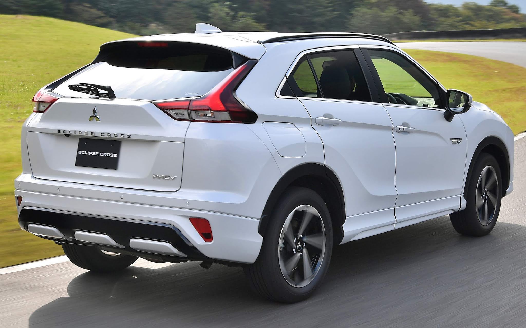 Novo Mitsubishi Eclipse Cross 2021: fotos e detalhes