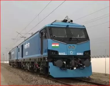भारतीय रेल के लिए ये गौरव की बात,12000 H P का रेल इंजन तैयार करने वाला विश्व में छठा देश बना भारत.संचालन शुरू 