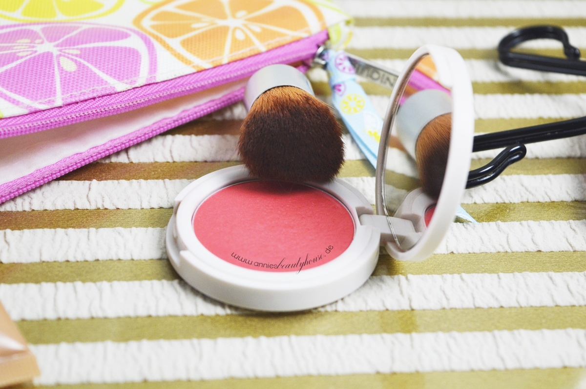 What's in my BeautyBag Topshop blush