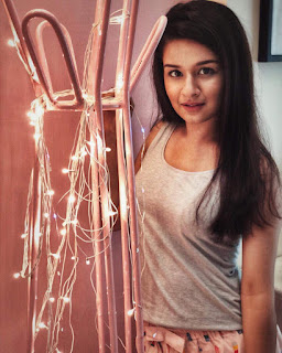 Actress avneet kaur Images actress avneet kaur photos