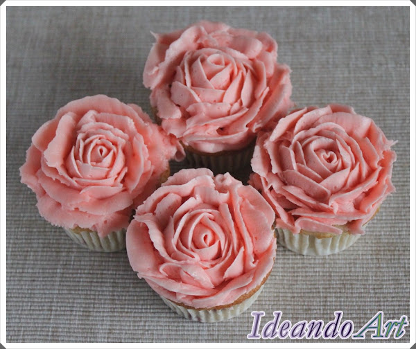 Rosas de buttercream