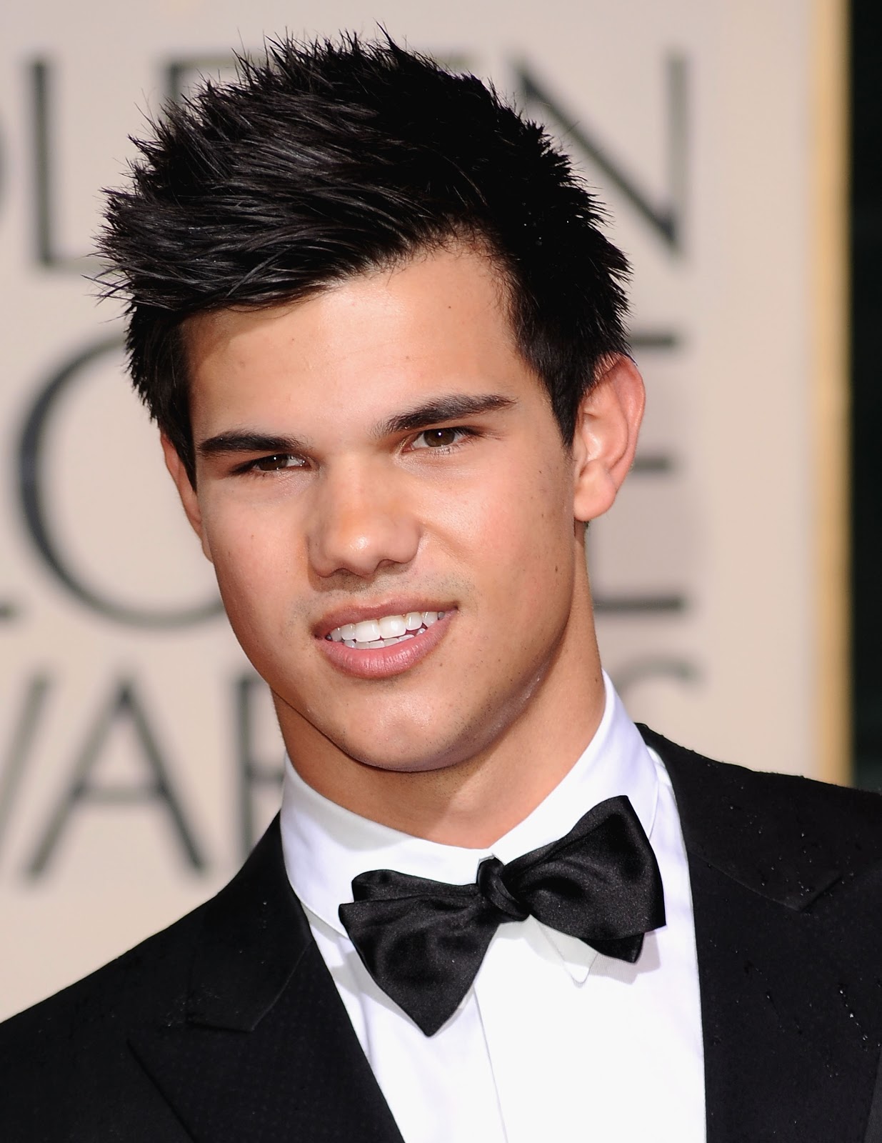 Taylor Lautner Hd Wallpaper | Icon Magazine Taylor Lautner Hd Wallpaper | Icon Magazine