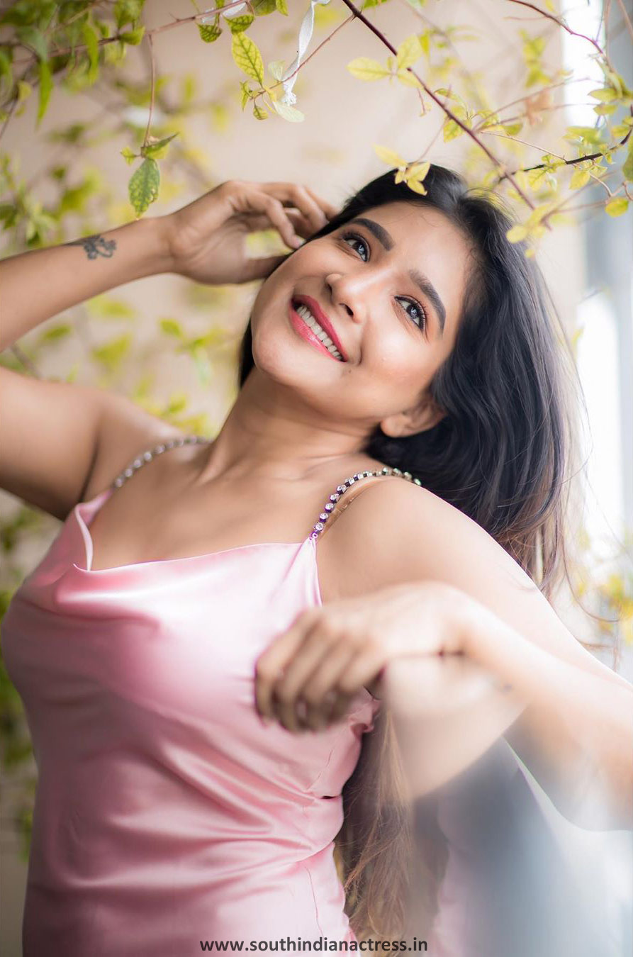 Sakshi Agarwal in pink satin night wear photos Sakshi-Agarwal-35