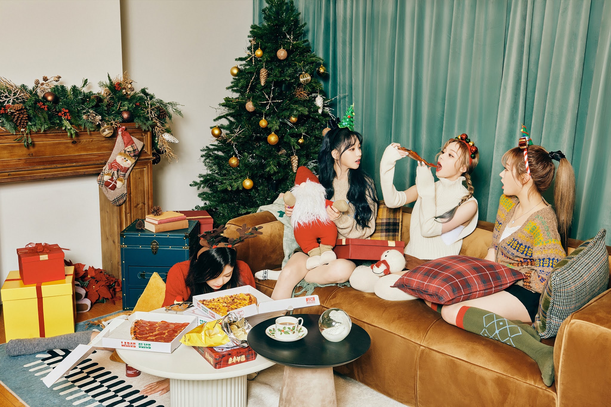 MerrY aespa-mas?  #aespa #æspa #에스파 #KARINA #카리나 #GISELLE #지젤 #WINTER #윈터 #NINGNING #닝닝