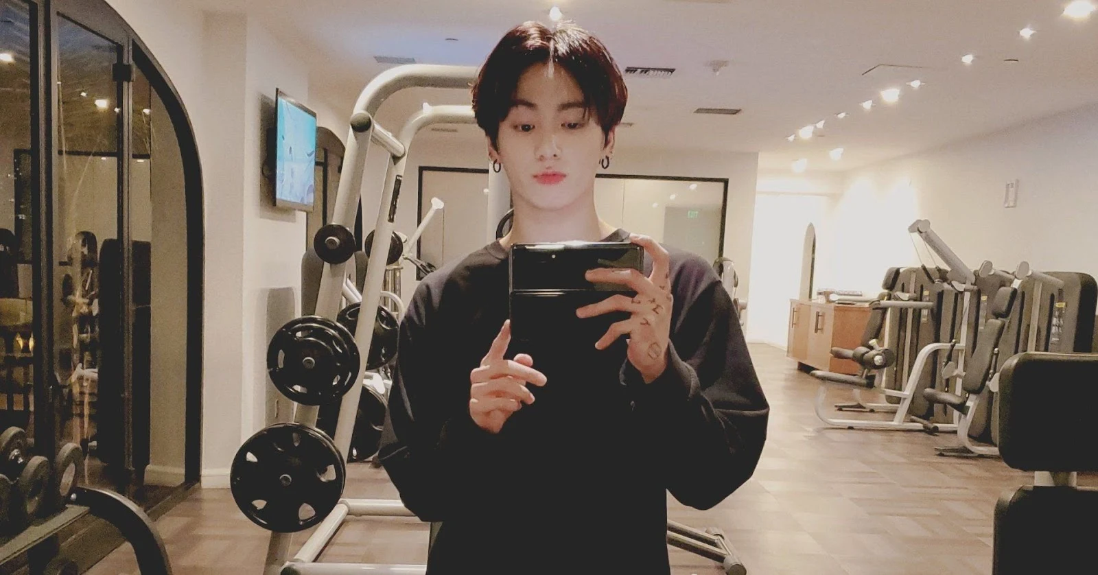 ejercicios jungkook gimnasio