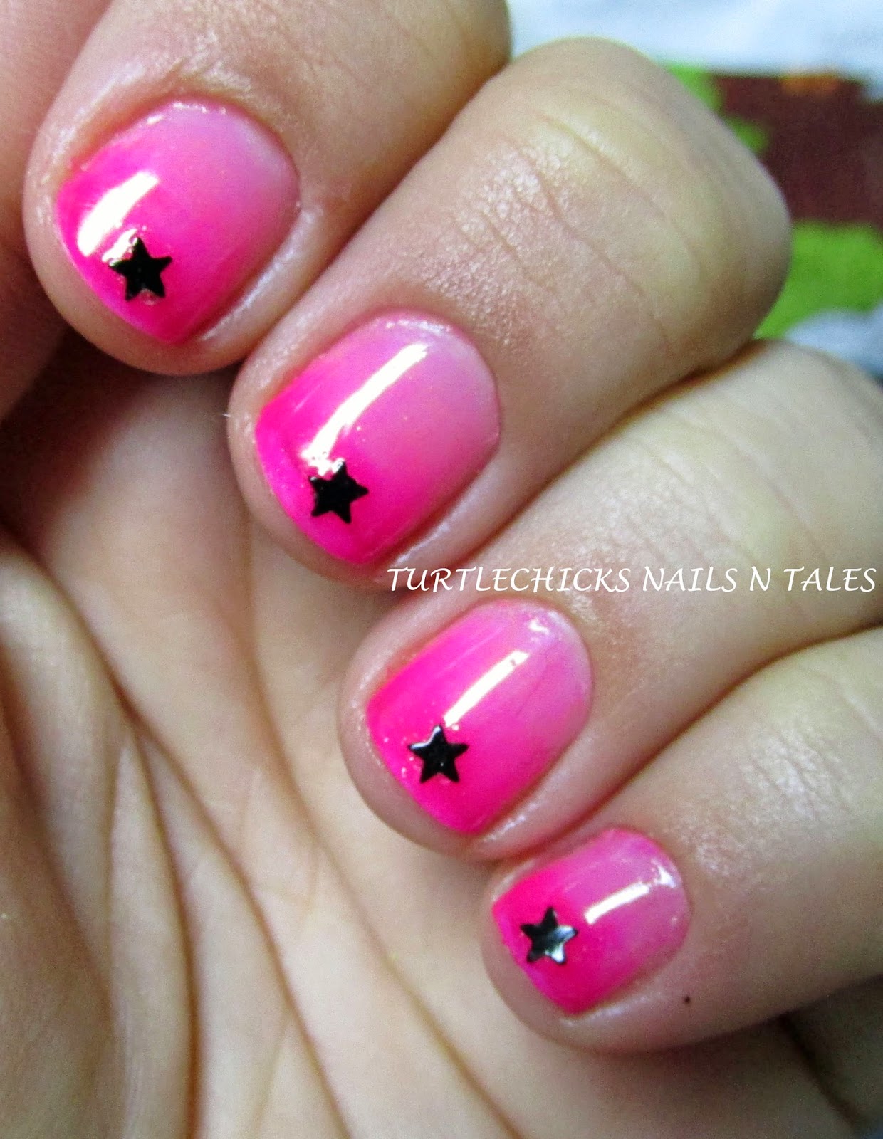 Turtlechick's Nails N Tales: Hot Pink Stars