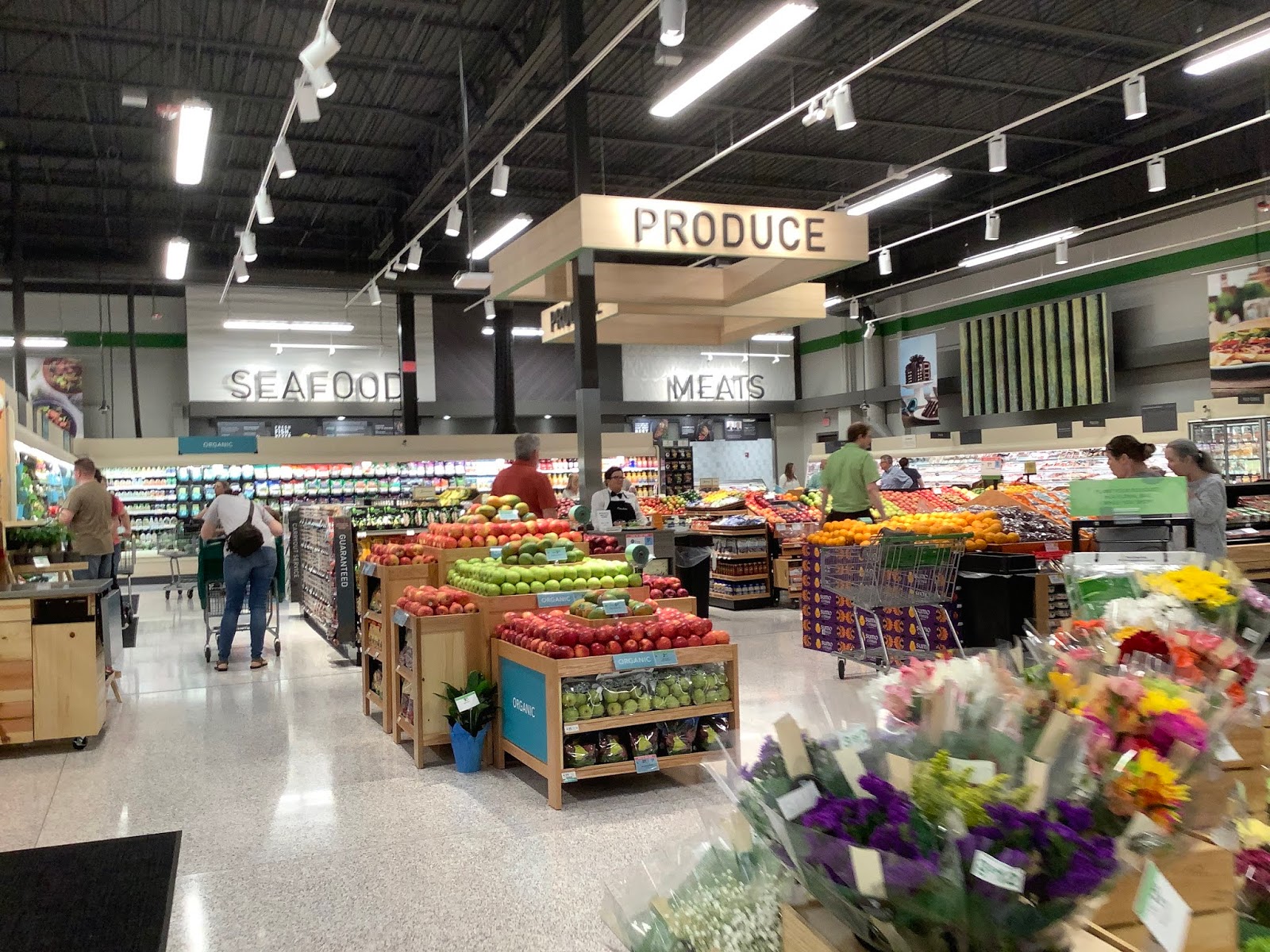 Publix and Home Centric Brandon, FL (Bloomingdale)